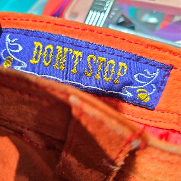 đź‘€Vintageđź‘€ suede color block shorts BTW Don't Stop 10 - Picture 3 of 8